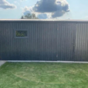 Plechová garáž 4x6m Grafit dekor dřeva | Zvýšená 2,70m | Okapy a Okno | Zesílená konstrukce