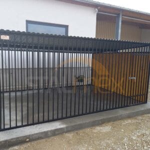Kotec pro psa 4x3 m Černý | Dřevěné obložení | Svislé profily