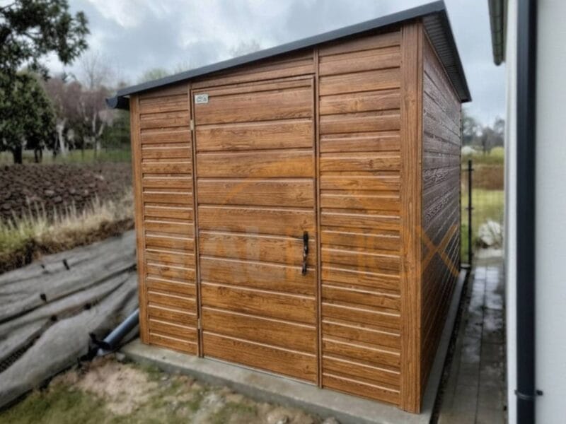 D219_1 Zahradní domek 2×4 m Zlatý dub | Úzké čelo 2m | Okapy | Zesílená konstrukce